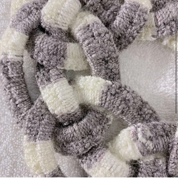 Vintage Crochet Pot Holders Trivets x 2 - Picture 3 of 8